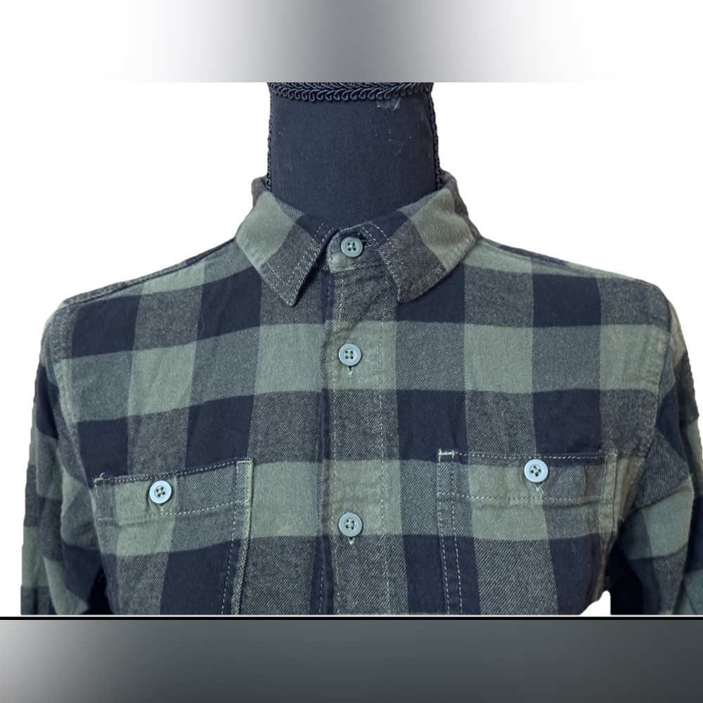Wonder Nation Flannel - Picture 7 of 8